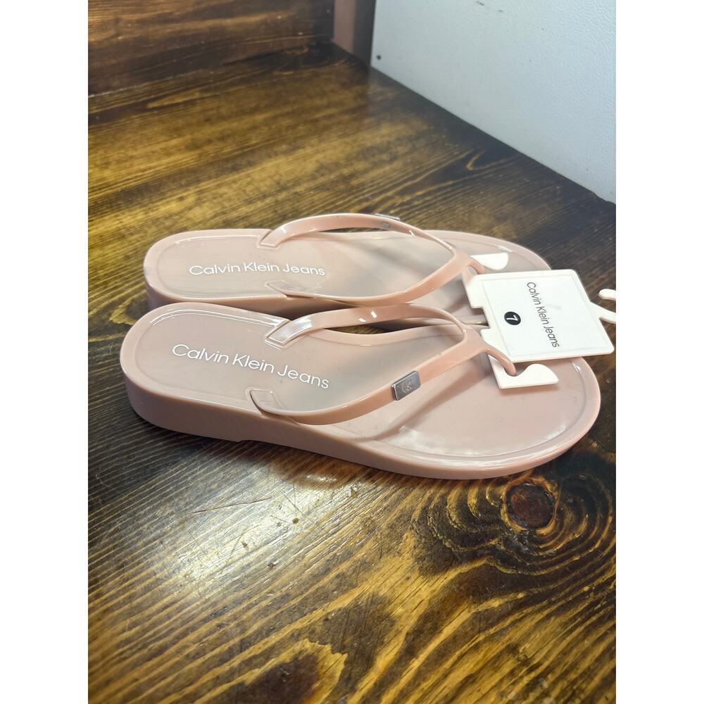 Calvin Klein Jeans Pale Pink Flip Flops Size 7